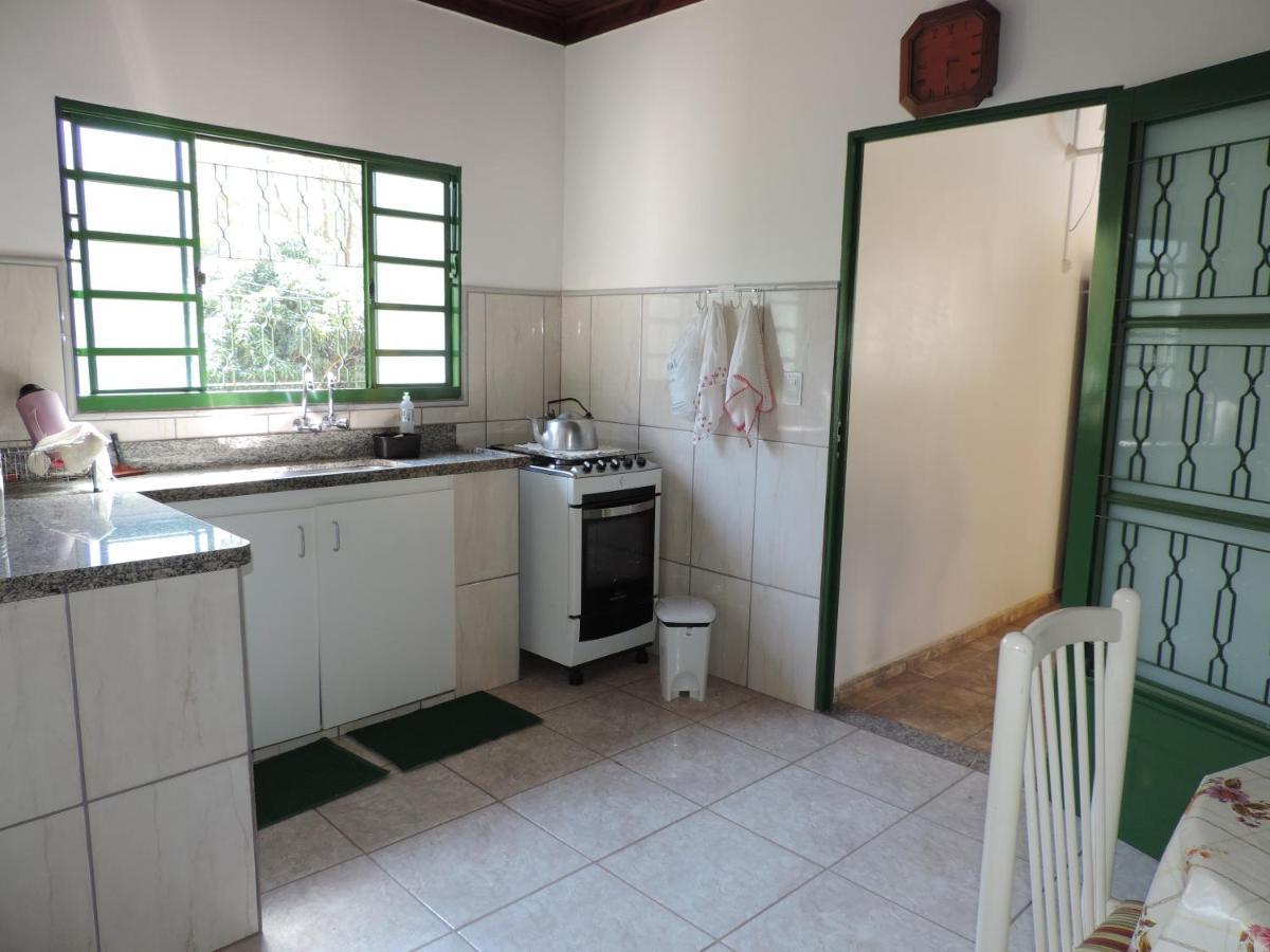 Villa Sitio Sebastiao Pereira à Jambeiro Extérieur photo