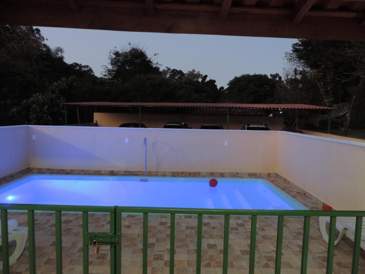 Villa Sitio Sebastiao Pereira à Jambeiro Extérieur photo