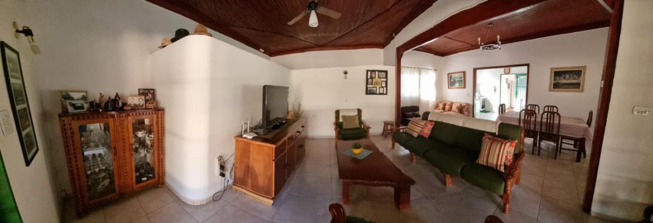 Villa Sitio Sebastiao Pereira à Jambeiro Extérieur photo