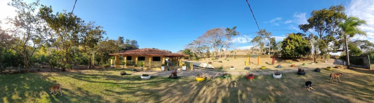 Villa Sitio Sebastiao Pereira à Jambeiro Extérieur photo